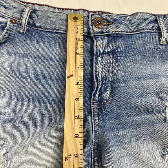 Edgely Jean Shorts Womens 18 Light Wash Denim Distress Destroyed Cut Off Roll Up - Picture 10 of 11